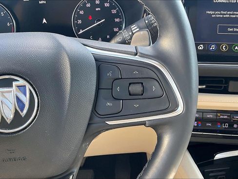 Used 2022 Buick Envision Avenir w/ Premium Seat Package FWD image 17