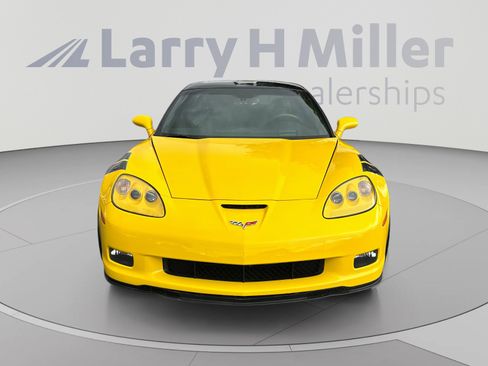Used 2012 Chevrolet Corvette Grand Sport w/ 2LT Preferred Equipment Group RWD image 8