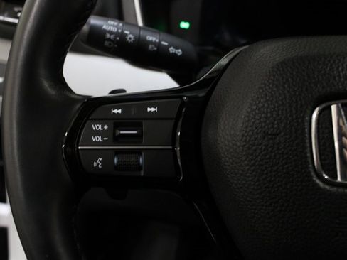 Used 2024 Honda Pilot Elite image 8