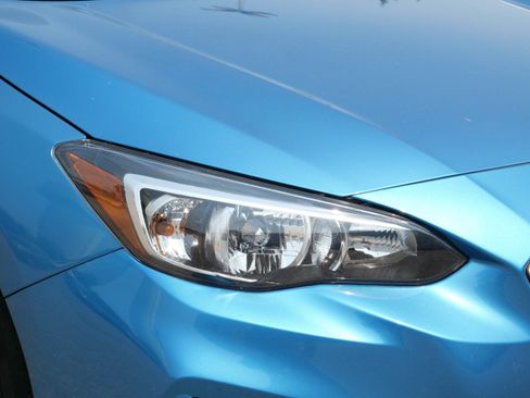 Used 2017 Subaru Impreza 2.0i AWD/4WD image 16
