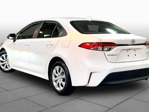 Used 2024 Toyota Corolla LE FWD image 12