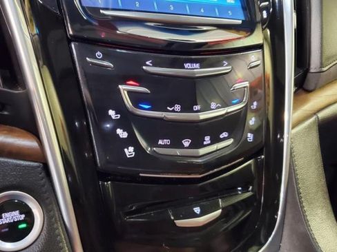 Used 2016 Cadillac Escalade Premium AWD/4WD image 31