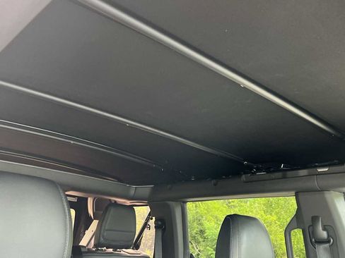 Used 2022 Ford Bronco Wildtrak AWD/4WD image 33