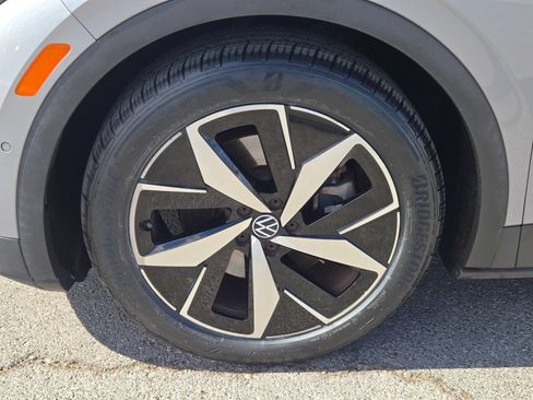 Certified 2023 Volkswagen ID.4 Pro S RWD image 9