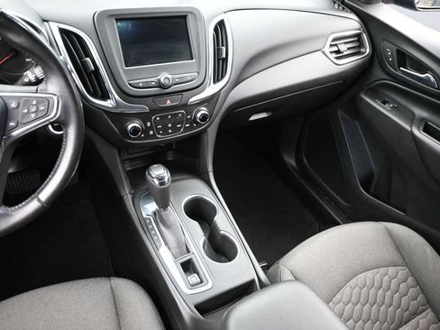 Used 2021 Chevrolet Equinox LT FWD image 15