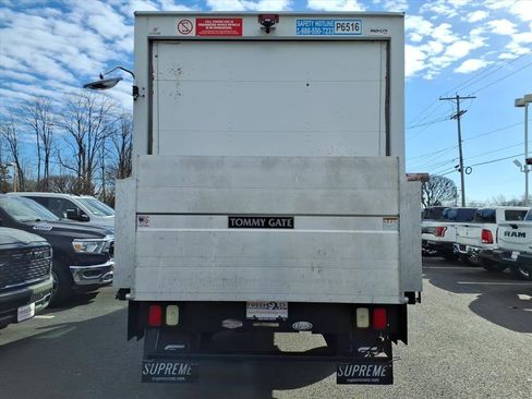 Used 2021 Chevrolet Express 3500 image 5