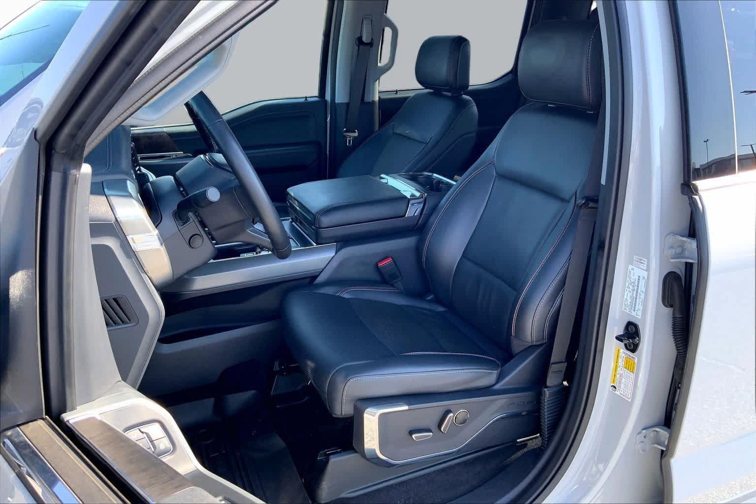 Used 2023 Ford F150 Lariat w/ Equipment Group 502A High AWD/4WD image 8