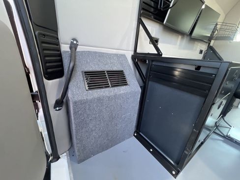 Used 2021 RAM ProMaster 1500 FWD image 13
