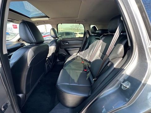 Certified 2023 Nissan Rogue SV w/ SV Premium B Package image 27