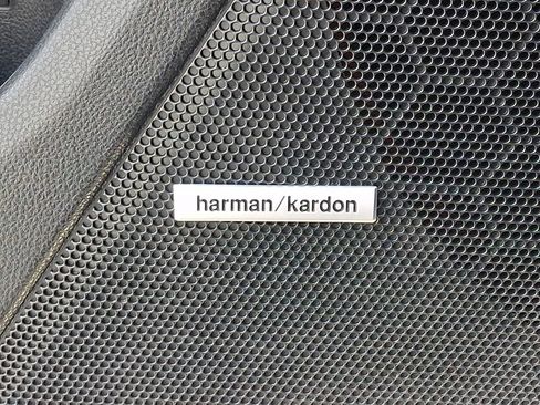 Certified 2025 Subaru Crosstrek 2.5i Limited w/ Crosstrek Mirror Package image 25