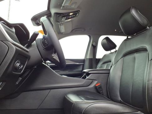 Certified 2023 Jeep Grand Cherokee Limited w/ Black Appearance Package image 27