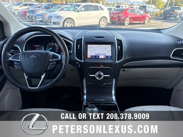 Used 2019 Ford Edge Titanium w/ Cold Weather Package AWD/4WD image 15