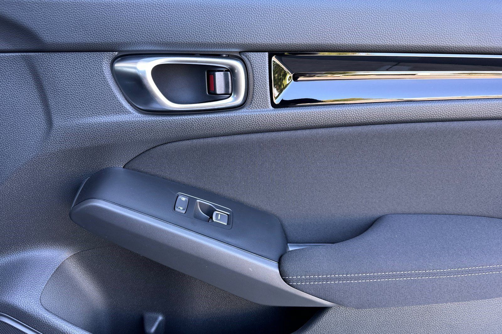 Certified 2026 Honda Civic FWD Hybrid Sedan image 49