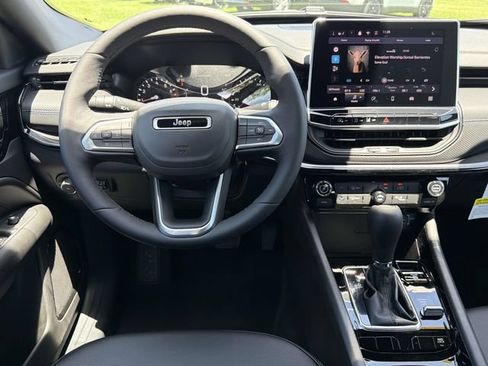 New 2026 Jeep Compass Latitude AWD/4WD image 29