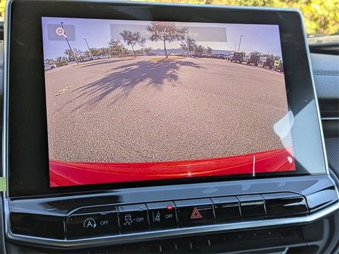 New 2026 Jeep Compass Latitude image 20