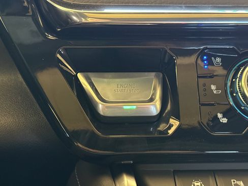 New 2026 GMC Sierra 1500 Denali w/ Denali Reserve Package AWD/4WD image 23