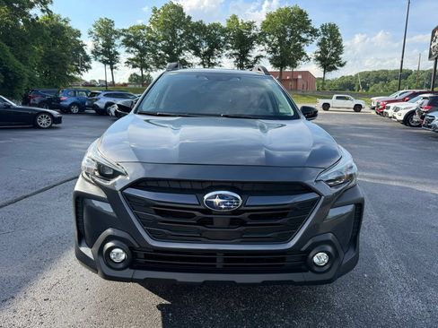 Used 2025 Subaru Outback Premium w/ Popular Package #1A AWD/4WD image 9