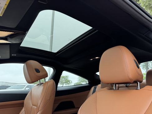 Used 2022 BMW 430i Coupe w/ Convenience Package RWD image 27