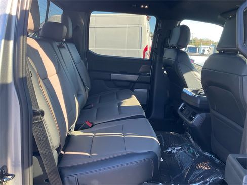 New 2025 Ford F150 Lariat w/ Equipment Group 501A Mid image 11