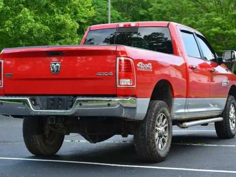 Used 2015 RAM 2500 Laramie AWD/4WD image 5