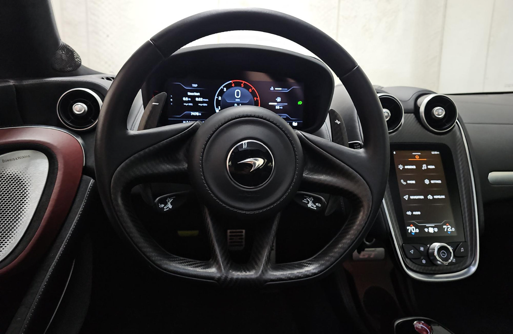 Used 2023 McLaren GT RWD image 8