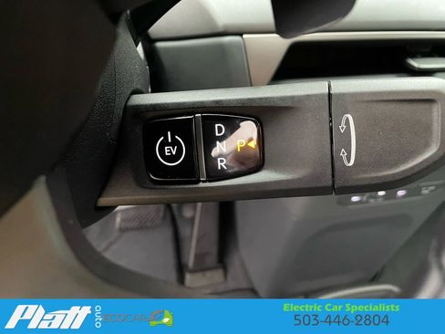 Used 2025 Kia EV9 Light Long Range image 28