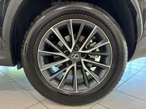 Used 2025 Lexus NX 250 FWD w/ Accessory Package (Z2) image 14