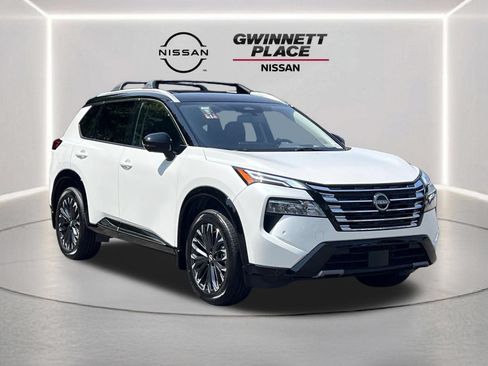 Certified 2026 Nissan Rogue Platinum w/ Platinum Premium Package AWD/4WD image 30
