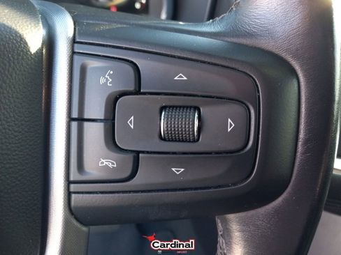 Used 2022 GMC Yukon XL SLE w/ Gmc Pro Safety Plus Package image 28