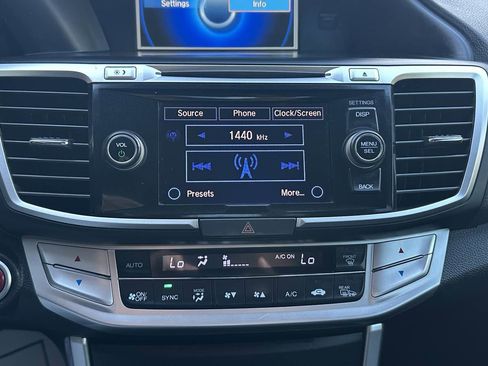 Used 2014 Honda Accord EX-L image 31