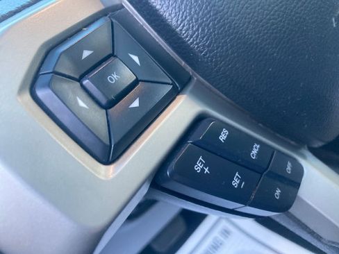 Used 2019 Ford F150 Lariat w/ Equipment Group 502A Luxury image 45