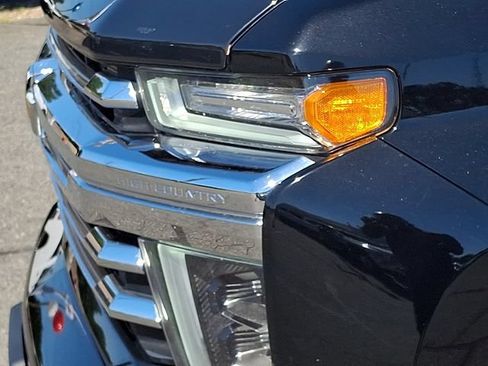 Used 2021 Chevrolet Silverado 3500 High Country w/ Snow Plow Prep/Camper Package AWD/4WD image 29