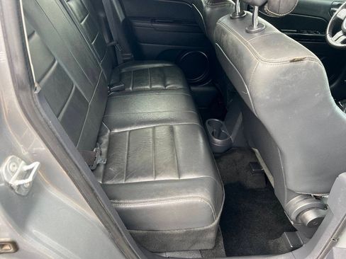 Used 2016 Jeep Patriot High Altitude AWD/4WD image 24