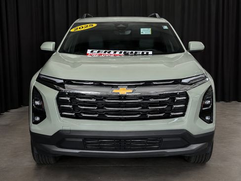 Used 2025 Chevrolet Equinox LT w/ Convenience Package II AWD/4WD image 5