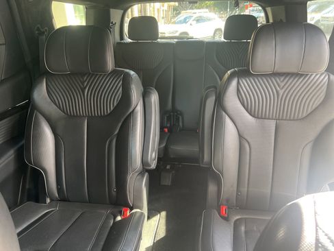 Used 2024 Hyundai Palisade Calligraphy image 4