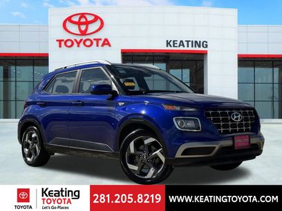 Used 2023 Hyundai Venue SEL