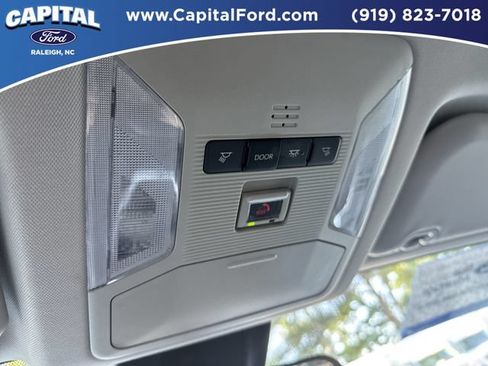 Used 2025 Toyota RAV4 LE AWD/4WD image 32