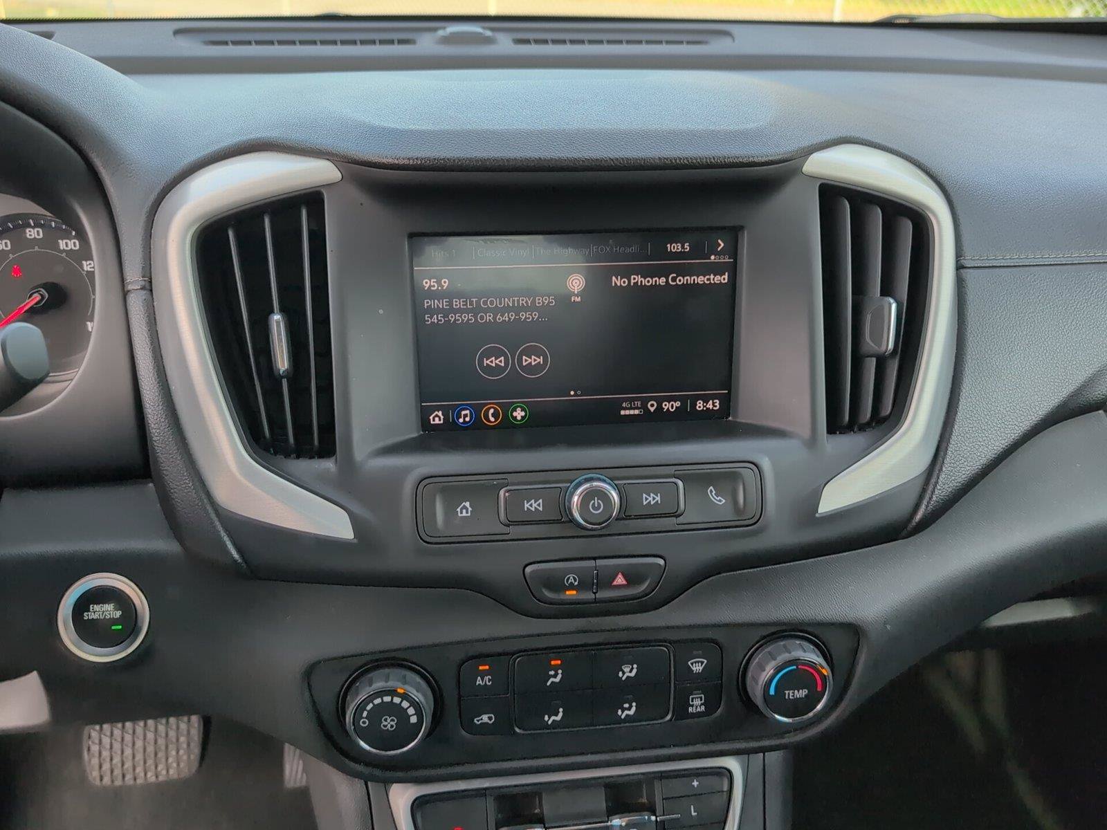 Used 2024 GMC Terrain SLE FWD image 16