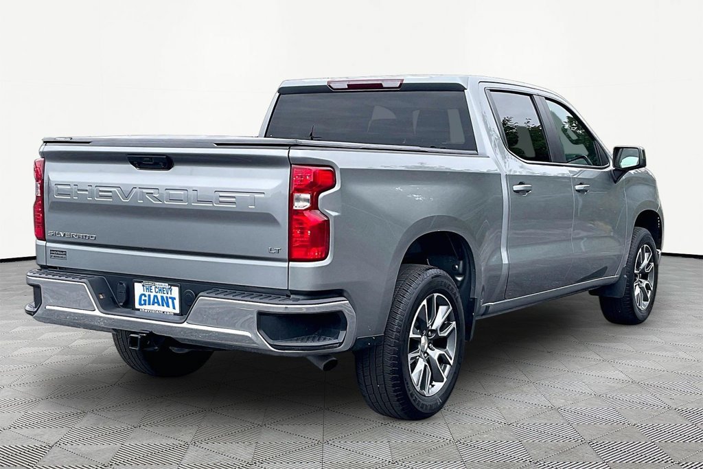 Used 2024 Chevrolet Silverado 1500 LT AWD/4WD image 6