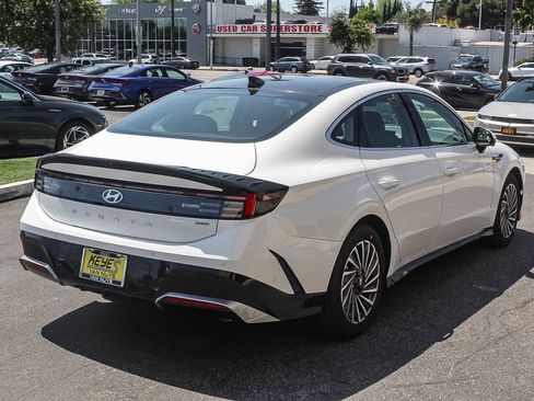 New 2026 Hyundai Sonata Limited FWD image 4