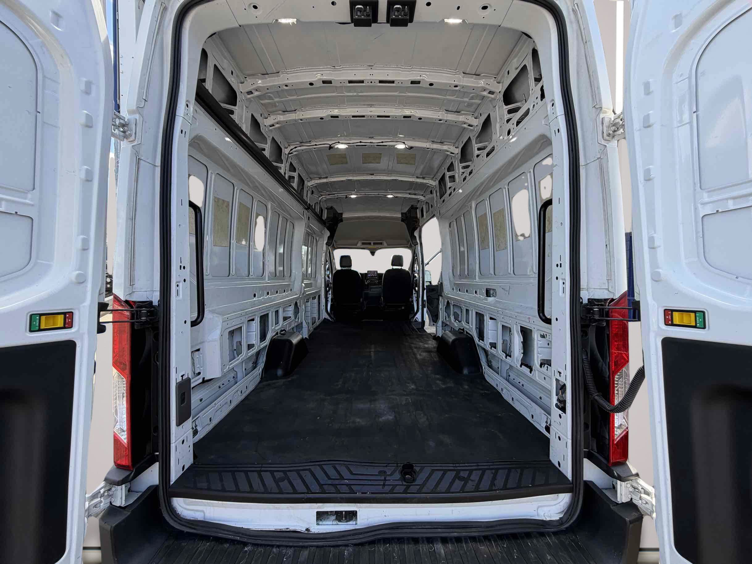 Used 2021 Ford Transit 350 148 High Roof Extended RWD image 10