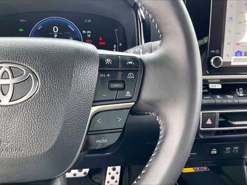 Used 2026 Toyota Camry SE w/ Convenience Package image 26