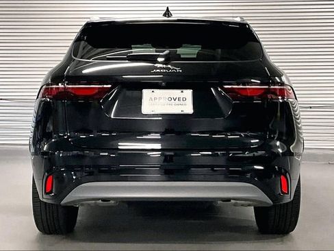Certified 2025 Jaguar F-PACE R-Dynamic S image 3