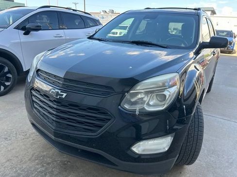 Used 2017 Chevrolet Equinox LT w/ Midnight Edition AWD/4WD image 3