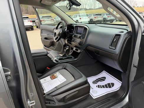 Used 2022 Chevrolet Colorado Z71 image 28