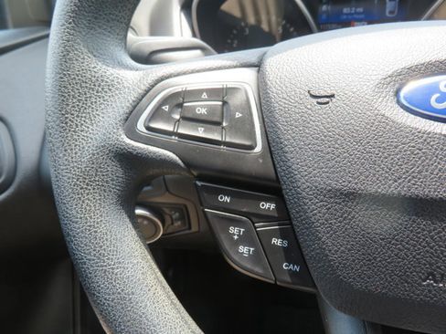 Used 2015 Ford Focus SE w/ Interior Protection Package image 22