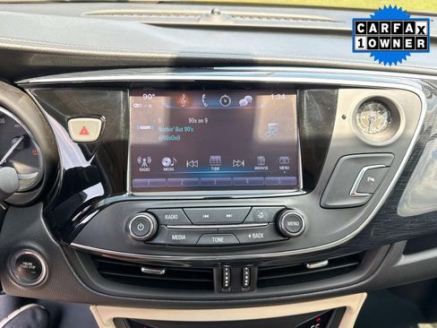Used 2018 Buick Envision Essence image 26