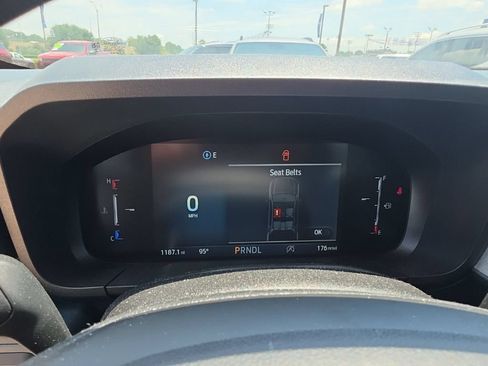 Used 2025 Ford Maverick XLT w/ Equipment Group 302A AWD/4WD image 2
