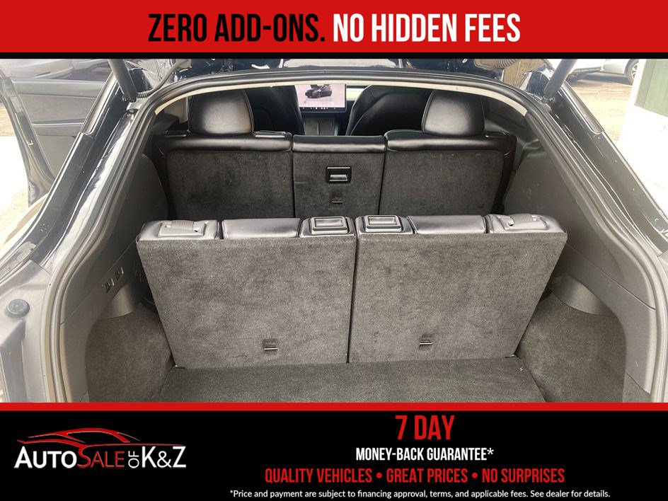 Used 2022 Tesla Model Y Long Range AWD/4WD image 3