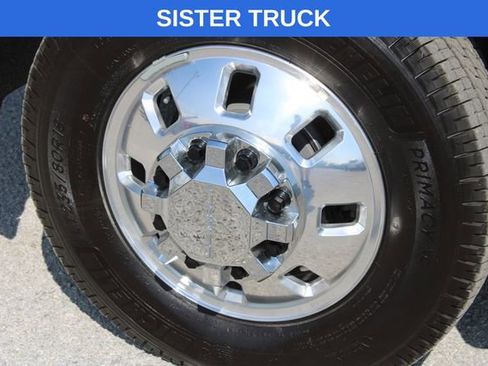 Used 2024 GMC Sierra 3500 Denali w/ Denali Reserve Package image 19